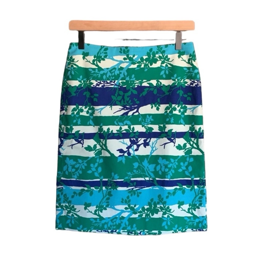 Talbots Petites pencil skirt green blue off white leaf size 2P gardencore boho